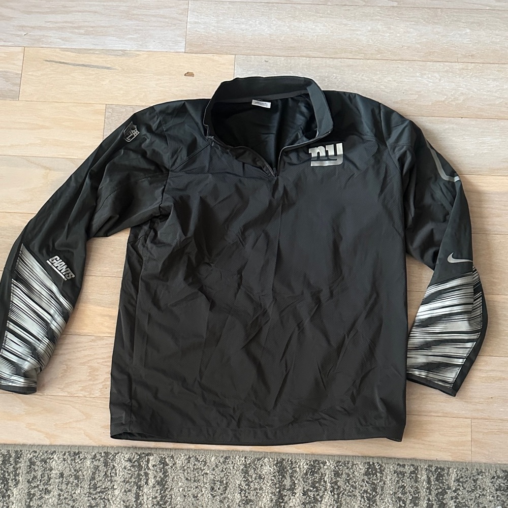 Nike NY giants Black and Gray Men's Windbreaker